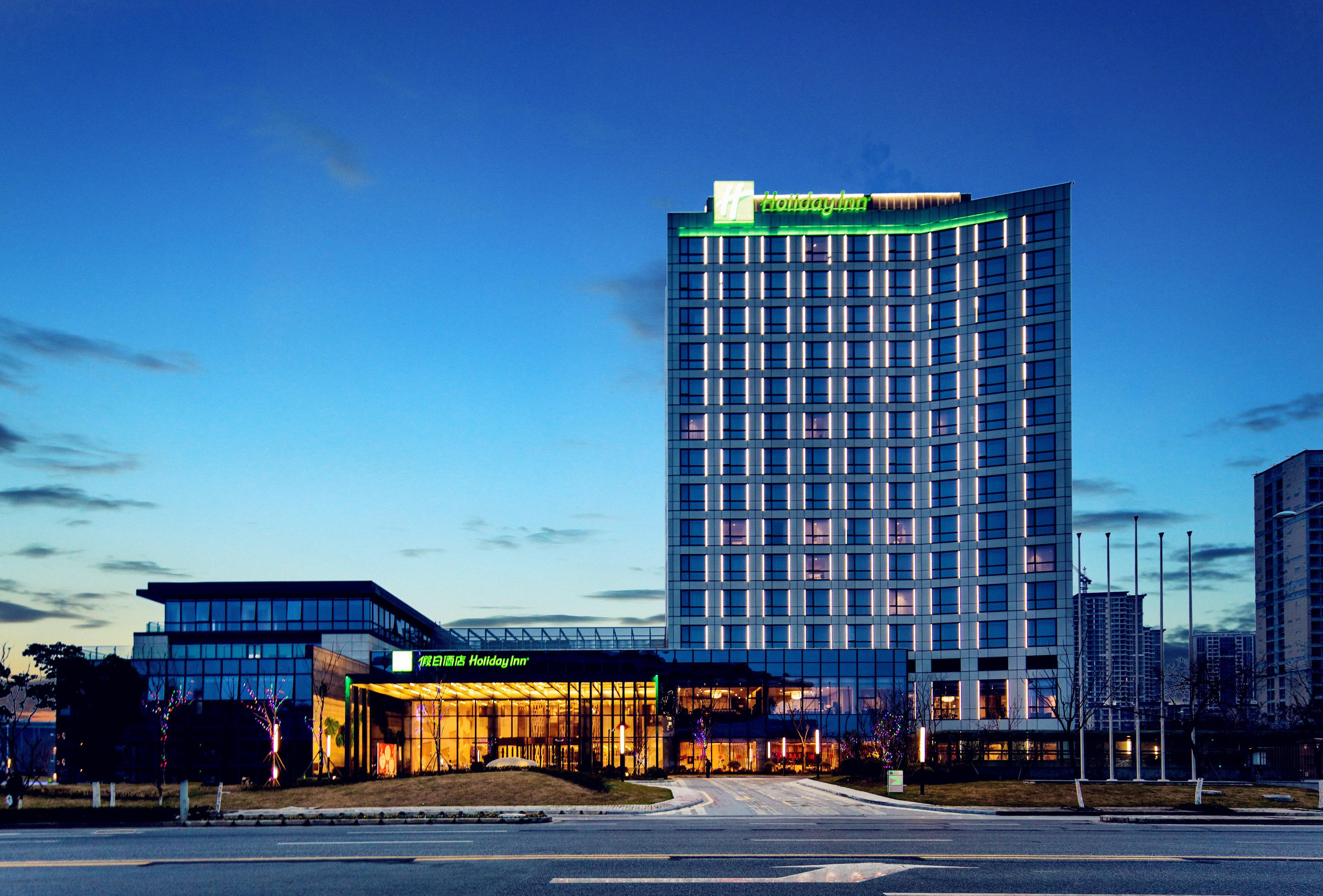 Holiday Inn Wuxi Taihu New City By Ihg Eksteriør billede